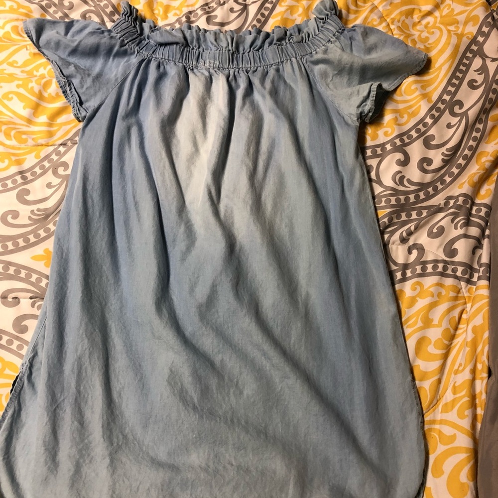 Women’s dress